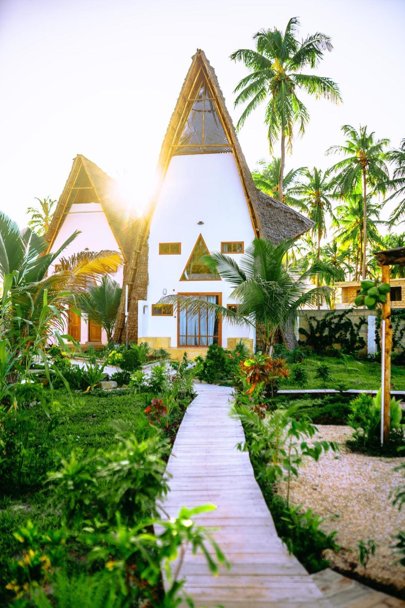 La Perla Beach Resort, Zanzibar - Your Beachfront Private Haven Pwani Mchangani Eksteriør bilde